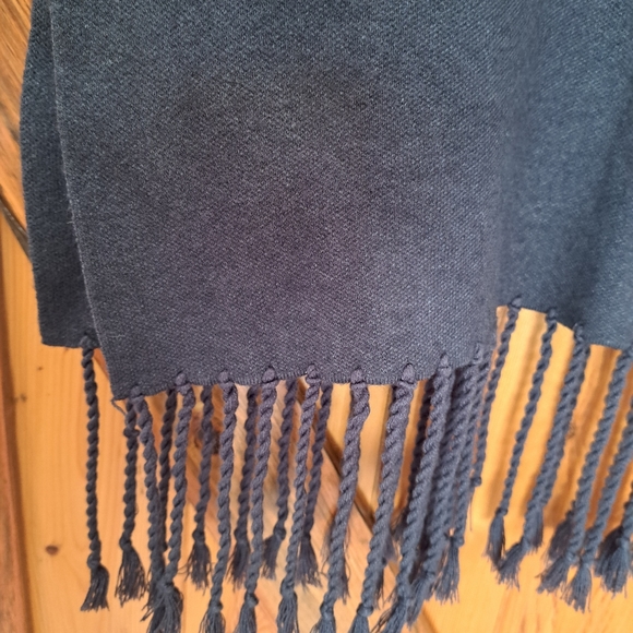 Kimono Jacket with Fringes - Picture 7 of 12